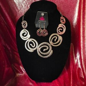 Paparazzi Gold Swirl Necklace and Earring Set